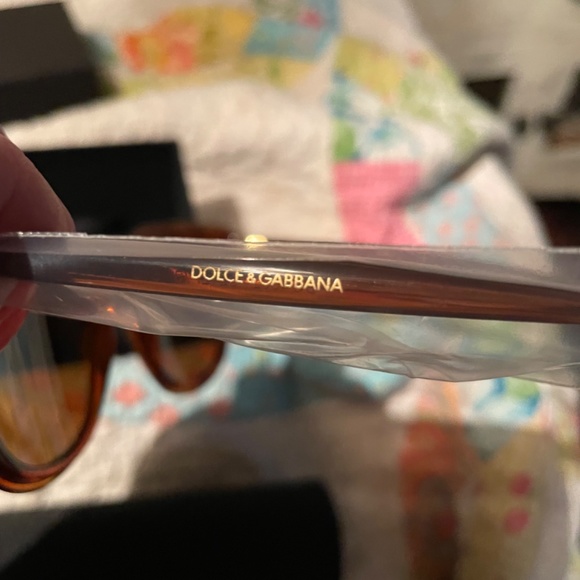 Dolce and Gabanna NWT women’s sunglasses main image 10